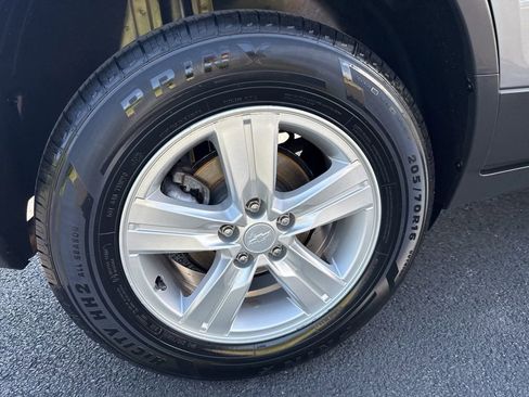 Used 2020 Chevrolet Trax LT AWD/4WD image 13