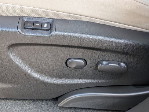 Used 2017 Buick Encore Essence image 20