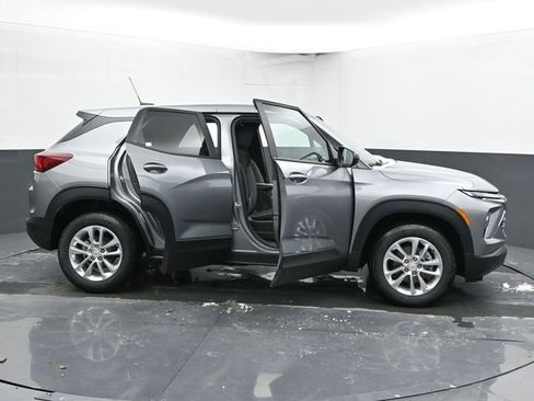 New 2026 Chevrolet TrailBlazer LS w/ LS Convenience Package AWD/4WD image 49