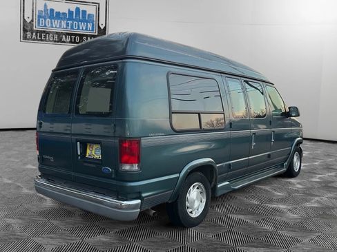 Used 1997 Ford E-150 and Econoline 150 Van image 6