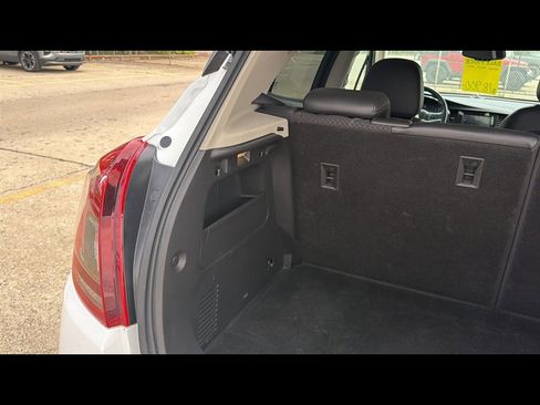 Used 2022 Buick Encore Preferred w/ Safety Package AWD/4WD image 27