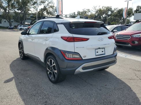Used 2022 Hyundai Kona Limited image 7