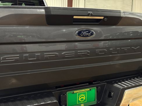 Used 2021 Ford F350 Lariat w/ Lariat Ultimate Package image 64