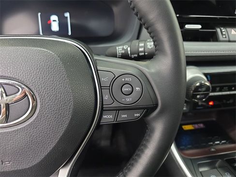 Certified 2025 Toyota RAV4 Limited w/ Advanced Technology Package image 15