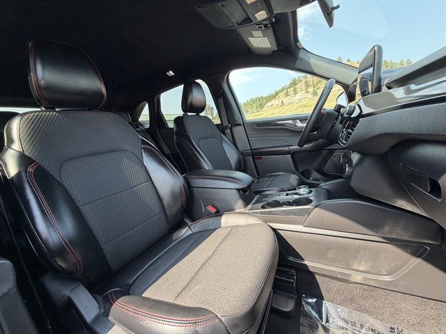 Used 2024 Ford Escape ST-Line AWD/4WD image 46