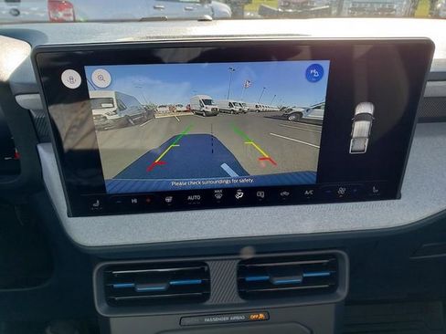 New 2025 Ford Maverick XLT w/ Equipment Group 301A image 20