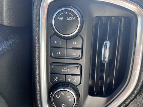 Used 2021 Chevrolet Silverado 1500 LT w/ Texas Edition Plus image 9