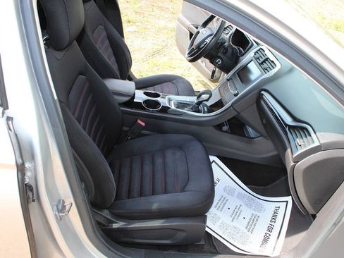 Used 2013 Ford Fusion SE image 37
