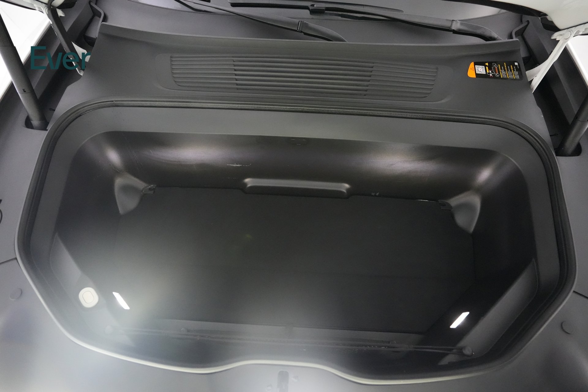 Used 2023 Rivian R1T Adventure Dual AWD/4WD image 29