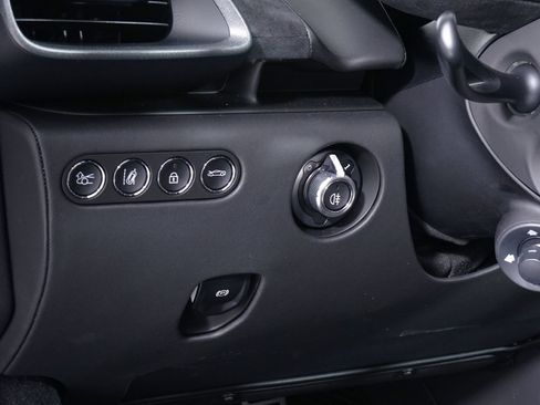 New 2026 McLaren Artura Spider RWD image 27