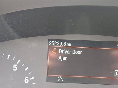 Used 2022 Ford Escape SE w/ Cold Weather Package image 20