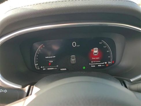 New 2026 Acura MDX SH-AWD image 18