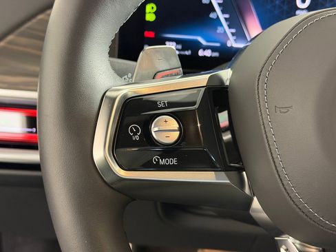 Used 2024 BMW 760i xDrive 760i xDrive image 17