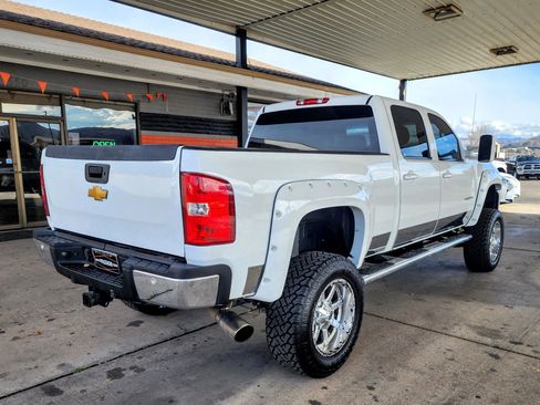 Used 2010 Chevrolet Silverado 2500 LTZ image 5
