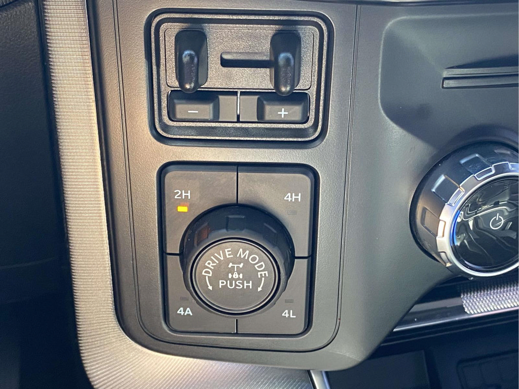 Used 2024 Ford F150 Platinum AWD/4WD image 30