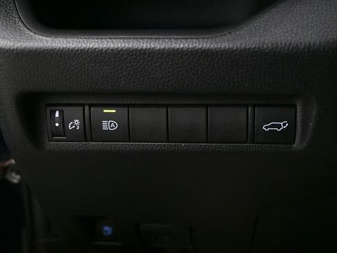 Used 2019 Toyota RAV4 XSE image 23