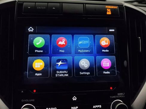 Used 2020 Subaru Ascent Limited w/ Technology Package AWD/4WD image 3