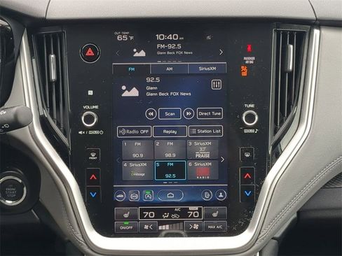 Used 2023 Subaru Outback Premium image 19