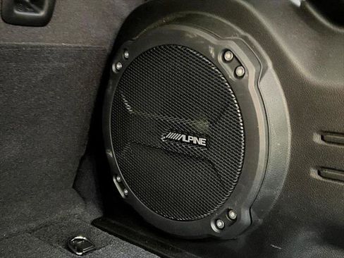 Certified 2024 Jeep Wrangler Sahara w/ Technology Group image 11