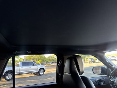 Used 2021 Lincoln Navigator Reserve RWD image 17