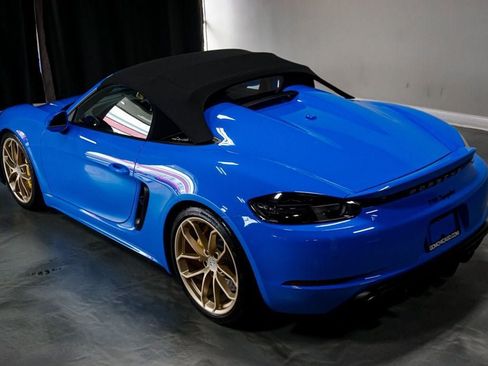 Used 2023 Porsche 718 Boxster Spyder RWD image 46