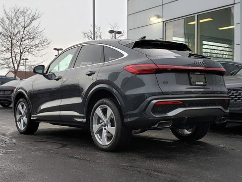 New 2025 Audi Q5 Premium Plus image 3