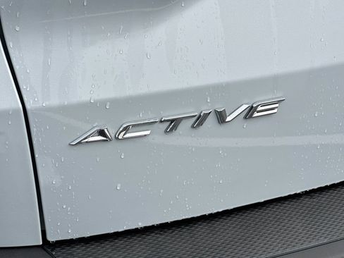 Certified 2025 Ford Escape Active image 9