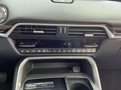 Used 2025 MAZDA CX-70 3.3 Turbo w/ Premium Plus Pkg image 30