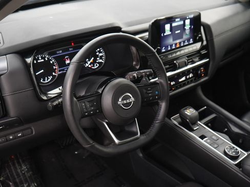 Used 2023 Nissan Pathfinder SL w/ SL Premium Package AWD/4WD image 23