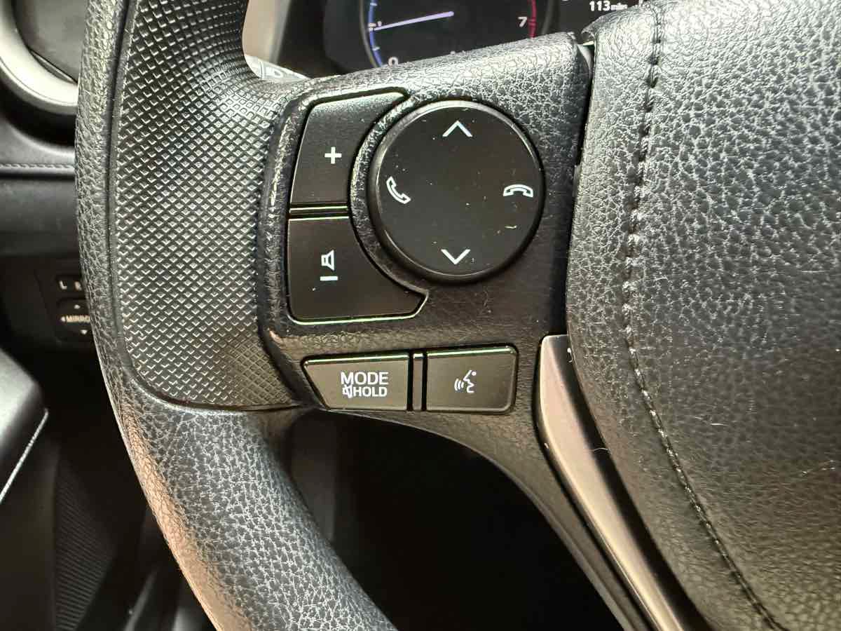 Used 2018 Toyota RAV4 LE w/ All Weather Liner Package AWD/4WD image 15