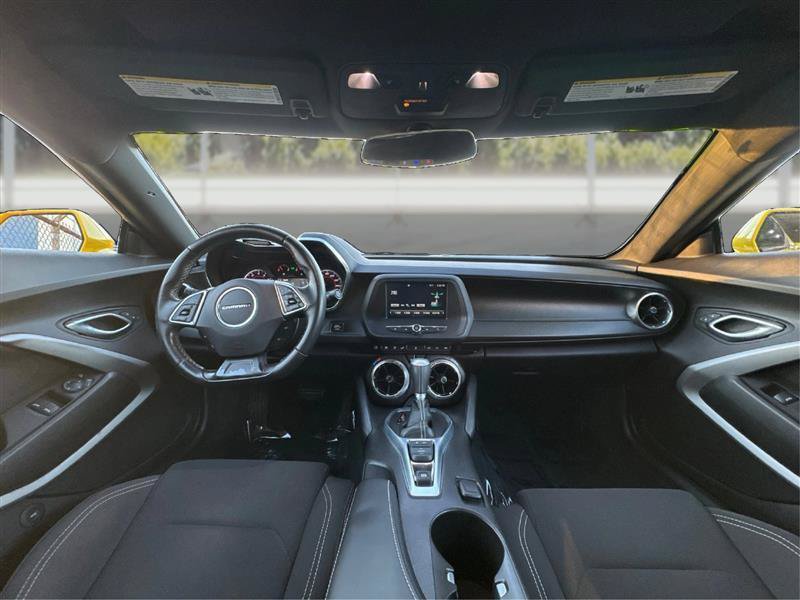 Used 2016 Chevrolet Camaro LT RWD image 23