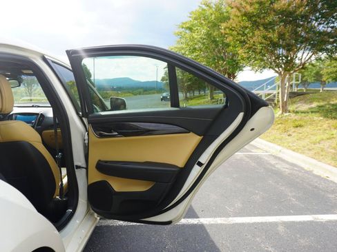 Used 2013 Cadillac ATS Luxury RWD image 20
