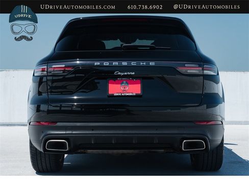 Used 2022 Porsche Cayenne AWD/4WD image 18