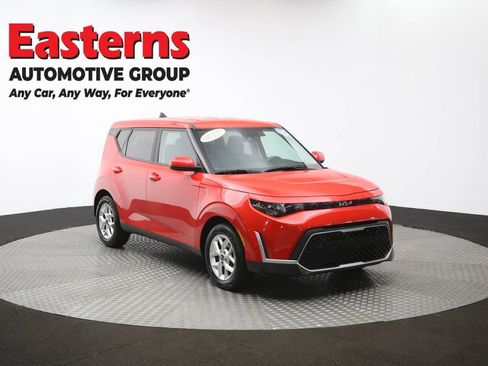 Used 2023 Kia Soul LX w/ Option Group 015 FWD image 49