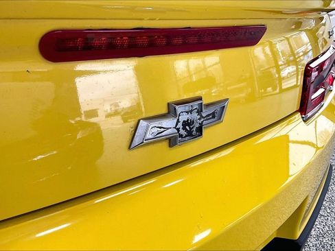 Used 2014 Chevrolet Camaro SS w/ RS Package image 9