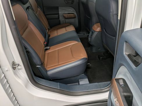 Used 2023 Ford Maverick Lariat image 26