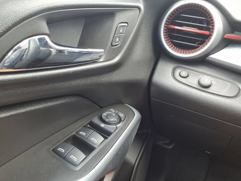 Certified 2025 Chevrolet Trax RS w/ Driver Confidence Package FWD image 23