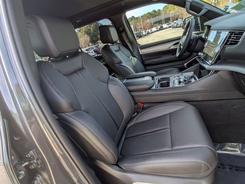 New 2026 Jeep Grand Wagoneer Limited image 30