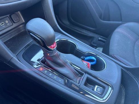 Used 2022 Chevrolet Equinox RS w/ LPO, Floor Liner Package image 23