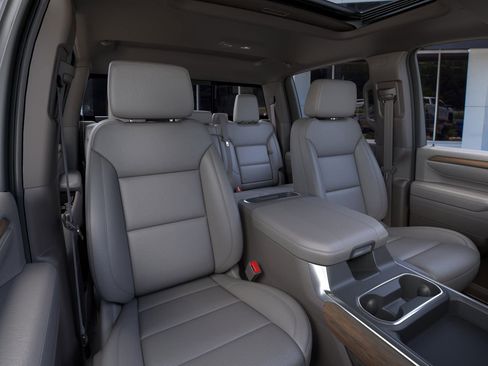 New 2026 GMC Sierra 2500 SLT w/ SLT Premium Package image 16