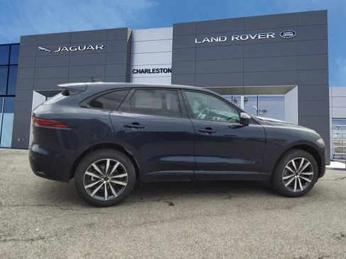 Certified 2026 Jaguar F-PACE R-Dynamic S image 6