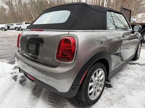 Used 2020 MINI Cooper Convertible image 2