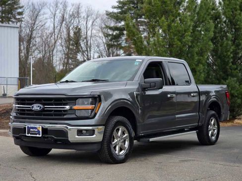 Used 2025 Ford F150 XLT w/ Equipment Group 301A Standard AWD/4WD image 4