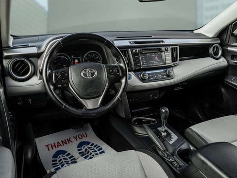 Used 2016 Toyota RAV4 XLE image 4