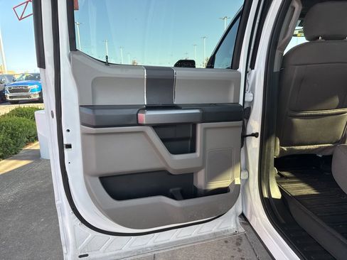 Used 2019 Ford F150 XLT w/ Equipment Group 301A Mid image 19