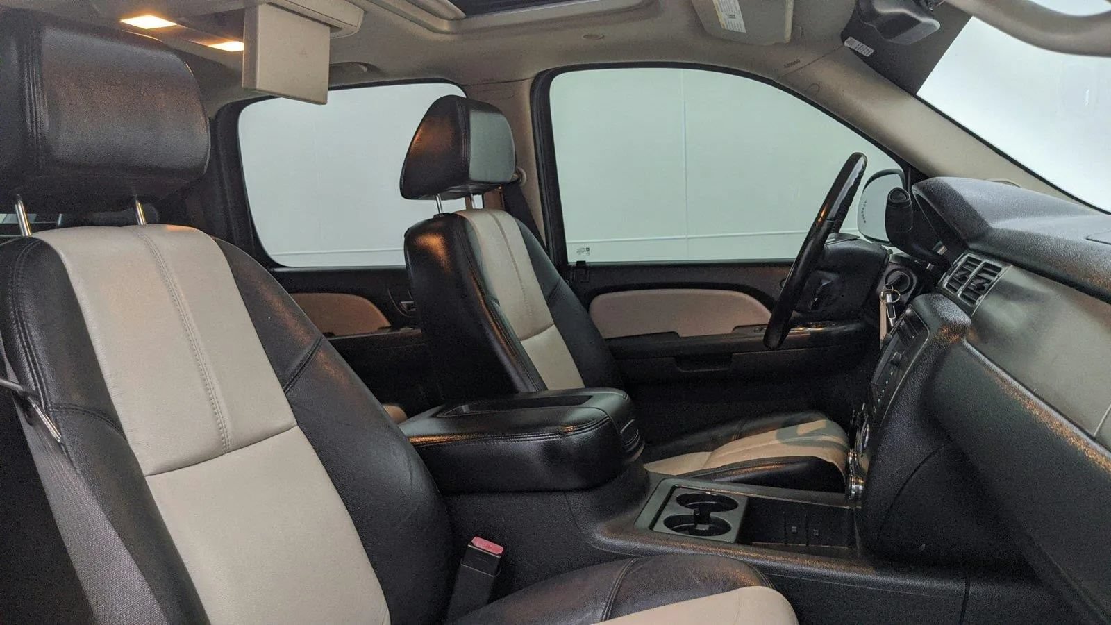 Used 2007 Chevrolet Avalanche LT w/ LT Preferred Equipment Group AWD/4WD image 47