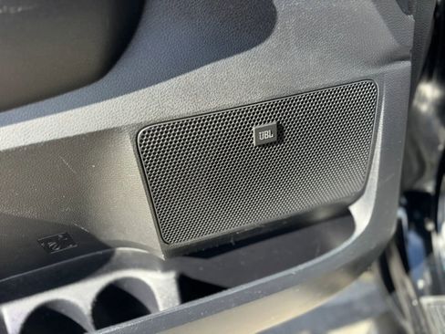 Used 2020 Toyota Tundra Platinum image 11