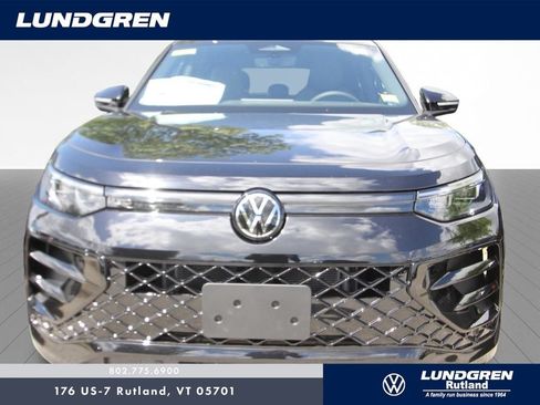 New 2026 Volkswagen Tiguan SE R-Line AWD/4WD image 6