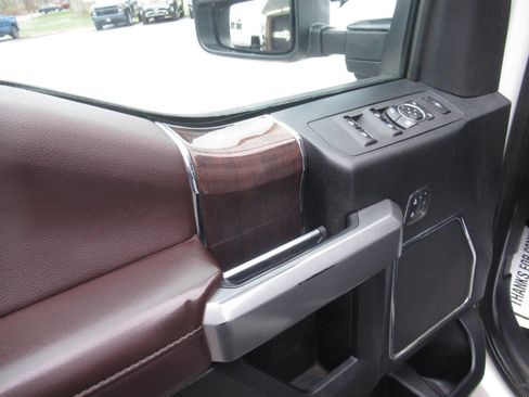 Used 2017 Ford F350 Platinum w/ Platinum Ultimate Package image 21