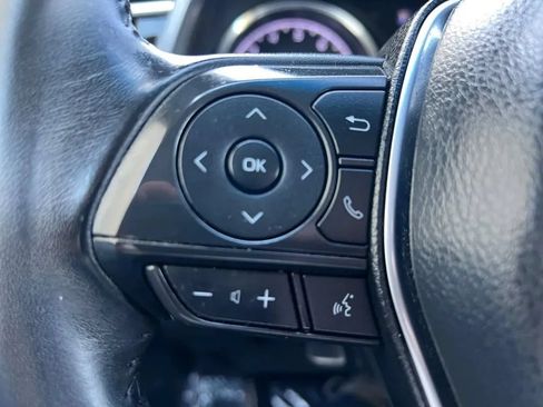Used 2018 Toyota Camry SE w/ Convenience Package FWD image 45